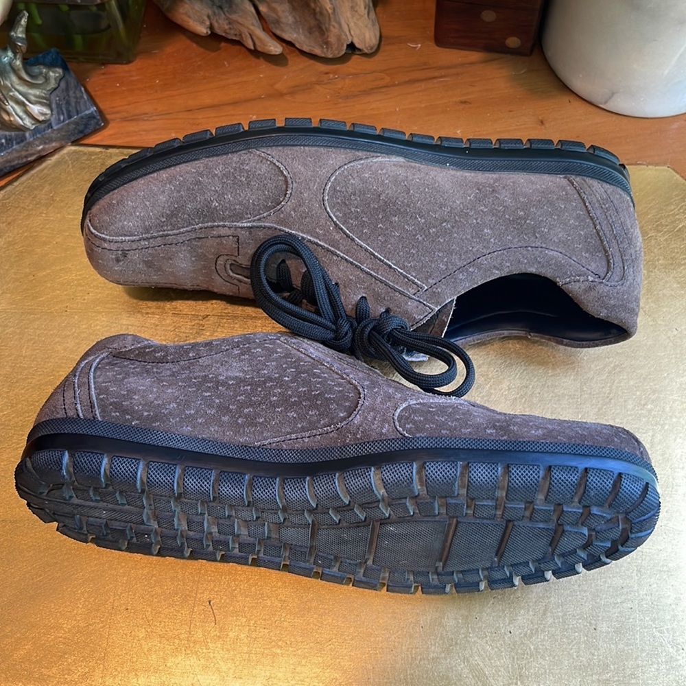 Prada Calzature Brown Suede America’s Cup Trainer Sneakers - Picture 6 of 16